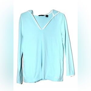 Izod Baby Blue Stretch Pullover Hoodie with White Trim Size Medium NWOT